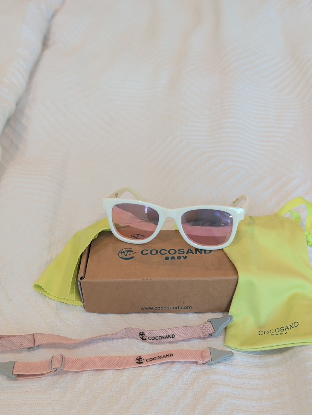 Kids Cocosand White Sunglasses with Pink Lenses Polarized